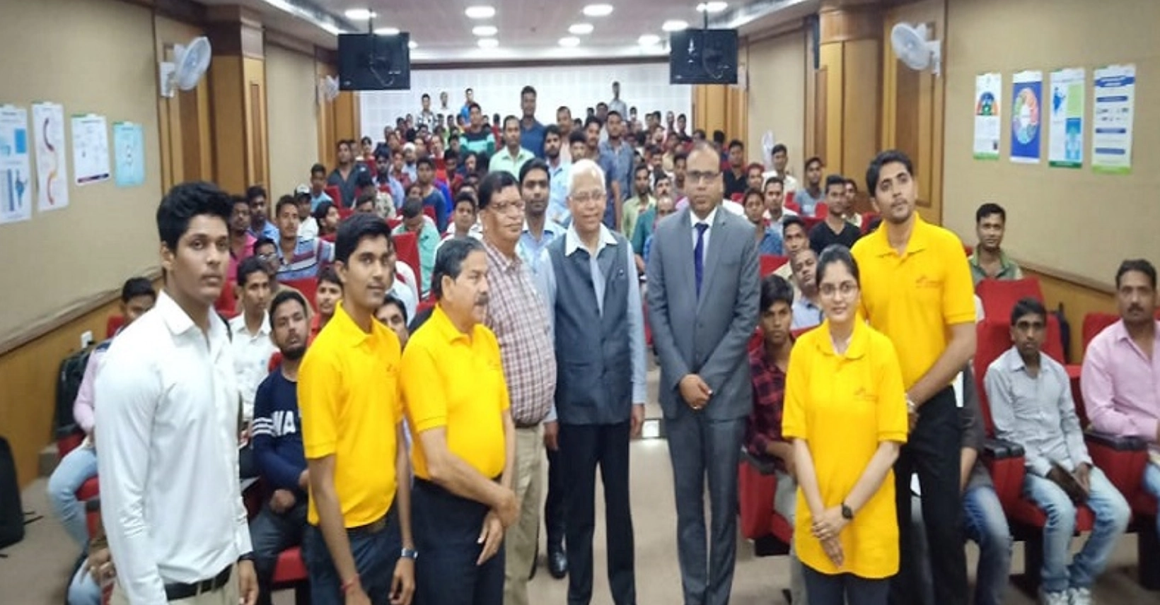Shri Sanjiv Arora visits ASDL PDOT Centres, Mumbai